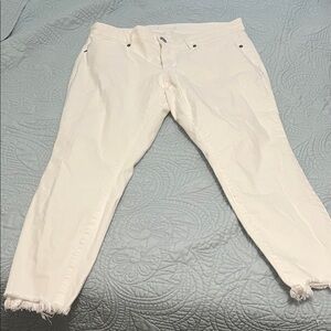 LOFT white skinny Ankle Jeans 14